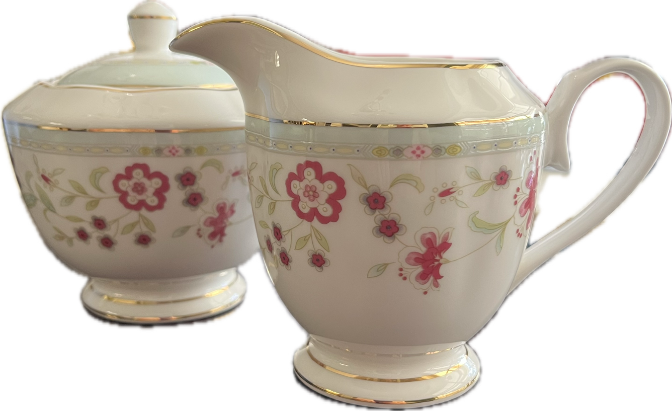Spring Court by Grace Teaware - Teapot - 1 available