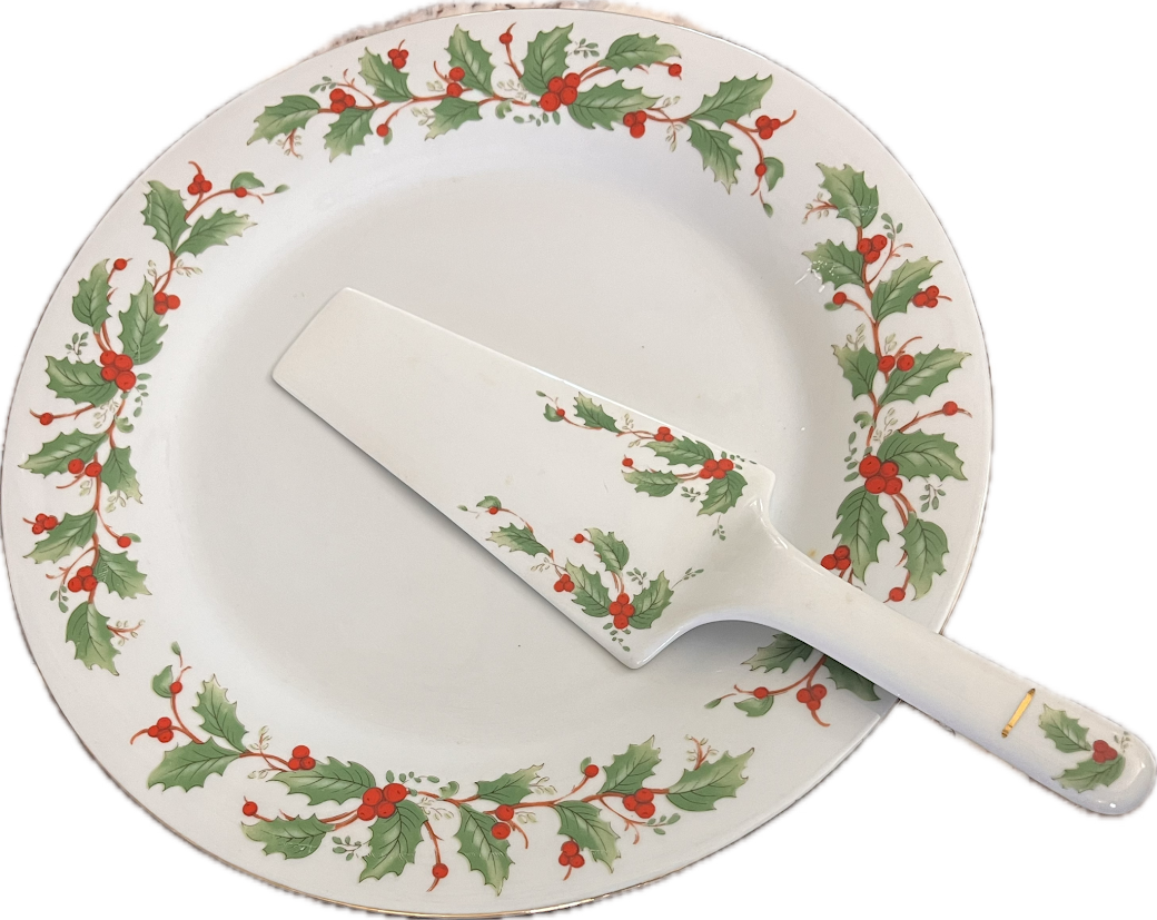 Noel by China Pearl - Cake Plate & Server - 1 available