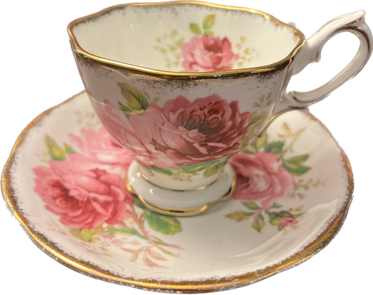 American Beauty by Royal Albert - Teacup & Saucer - 1 available