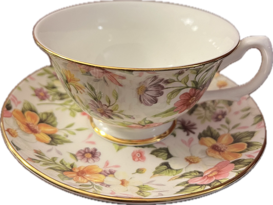 Bethany - Teacup & Saucer - 1 available