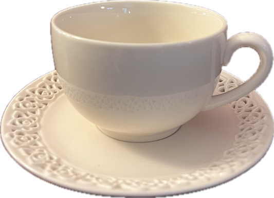 Cream Lace by Godinger - Teacup & Saucer - 1 available