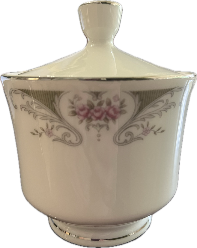 Alberon by Translucent - Salt & Pepper Shaker - 1 available