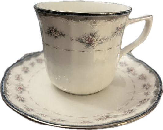 Traviata by Noritake - Teacup & Saucer - 11 available