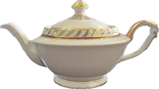 Ruby by Franconia-Krautheim & Adelburg - Teapot - 1 available
