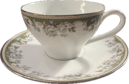 Fellicia by Noritake - Creamer - 1 available