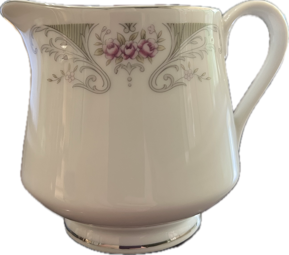 Alberon by Translucent - Salt & Pepper Shaker - 1 available