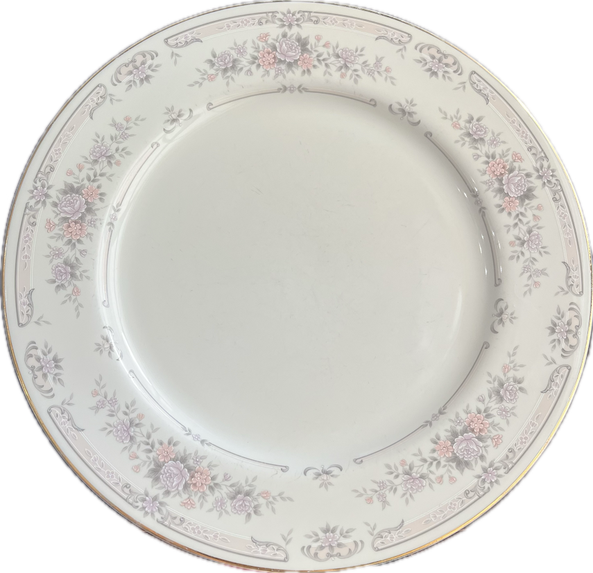 Antique Lace by Royal Limited - Dinner Plate - 1 available