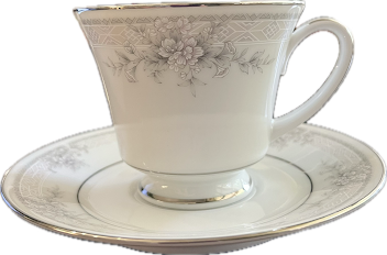 Sweet Leilani by Noritake - Teacup & Saucer - 2 available