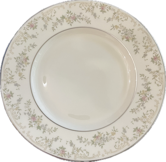 Diana by Royal Doulton - Bread & Butter / Dessert Plate - 8 available