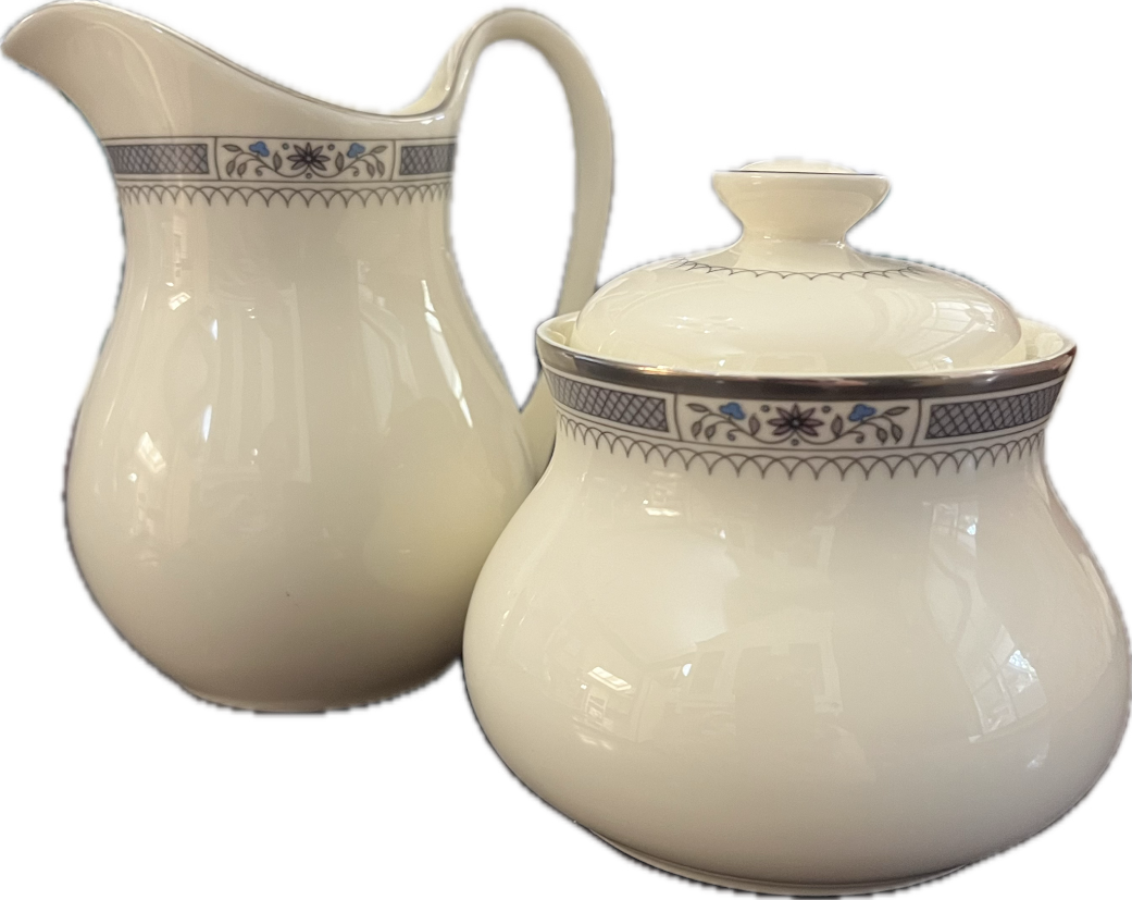 Melissa by Royal Doulton - Creamer - 1 available