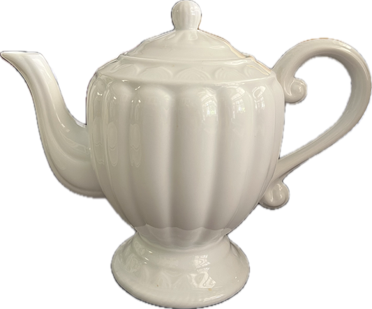 Winter White by Godinger & Co - Teapot - 1 available