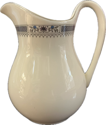Melissa by Royal Doulton - Creamer - 1 available