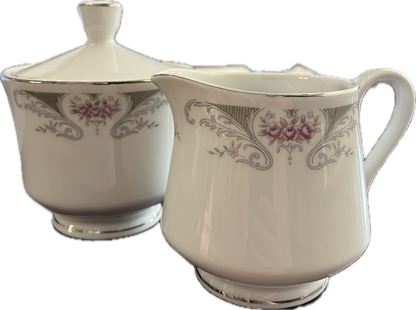 Alberon by Translucent - Salt & Pepper Shaker - 1 available