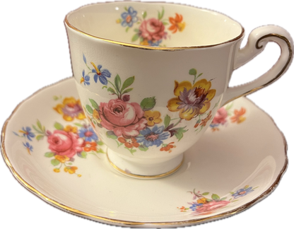 Summer Garden by Tuscan Fine Bone China - Teacup & Saucer - 1 available