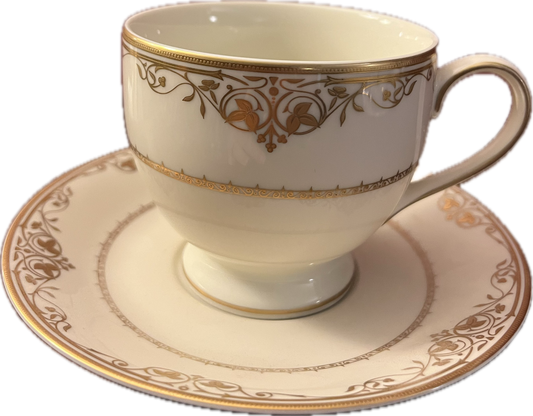 Villa Gold by Mikasa - Teacup & Saucer - 1 available