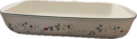 Winterberry by Pfaltzgraff - Rectangular Baker - 1 available