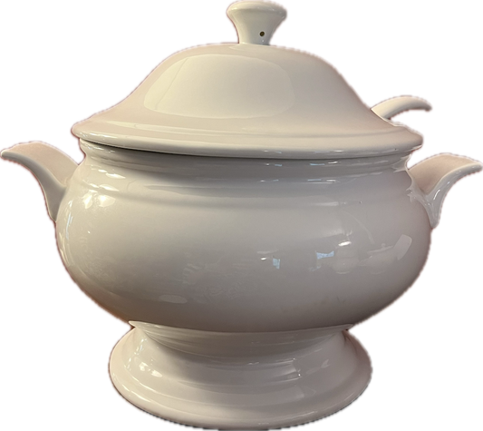 Classic White by Gordon Bleu - Soup Tureen & Lid - 1 available