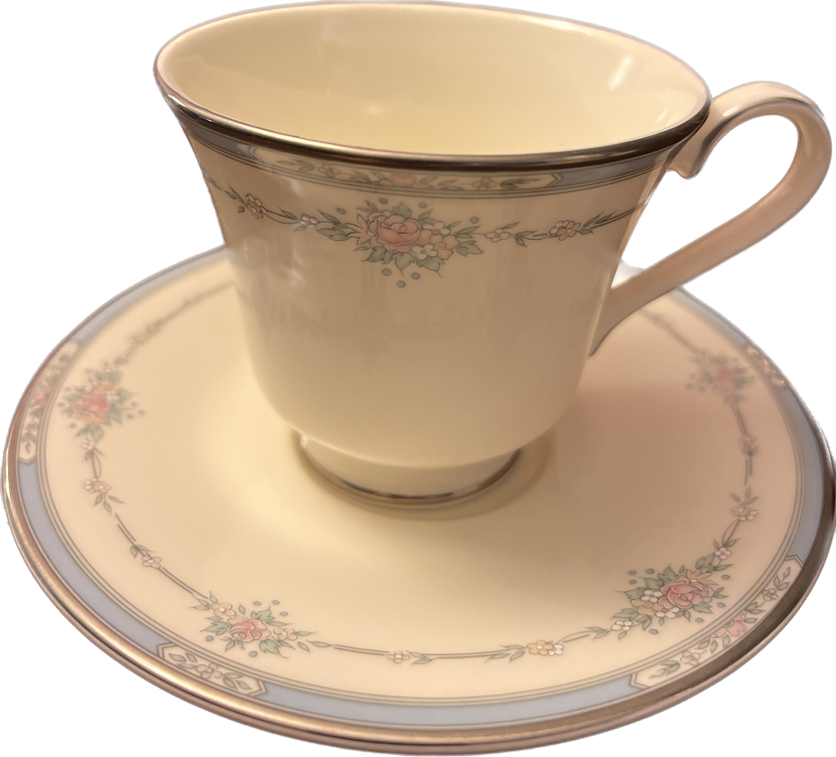 Lisa by Royal Doulton - Teacup & Saucer - 2 available