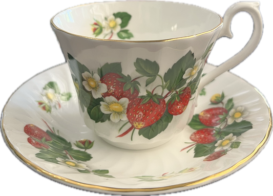 Strawberries by House of Goebel - Teacup & Saucer - 1 available